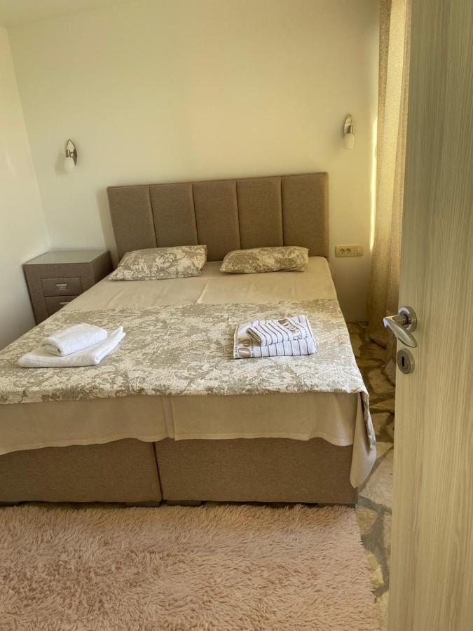 Apartments Bibic Budva Buitenkant foto