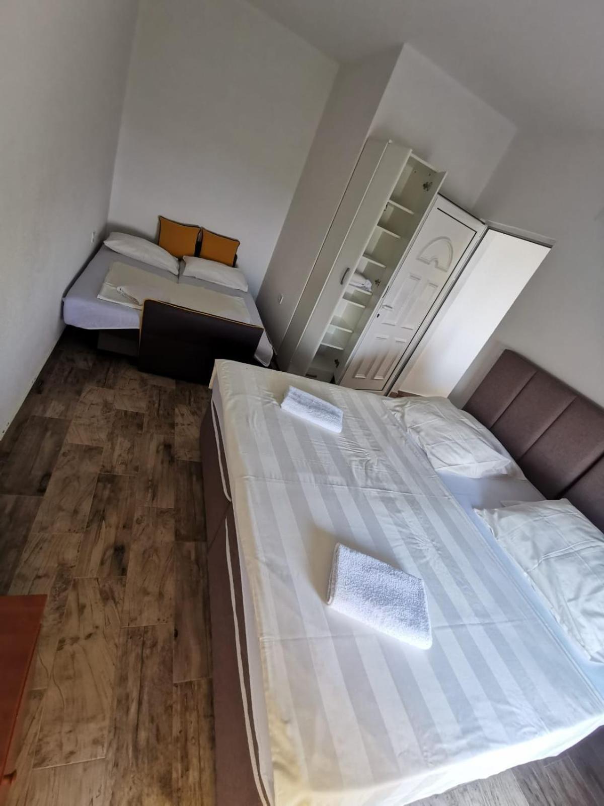 Apartments Bibic Budva Buitenkant foto